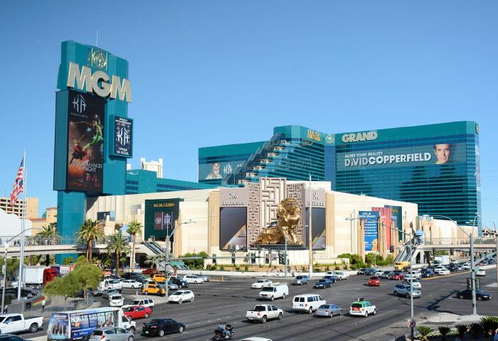 MGM Grand Las Vegas là tòa nhà casino khách sạn lớn nhất thế giới