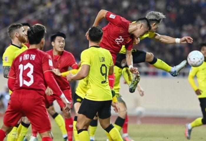 Việt Nam vs Malaysia: Hú hồn những phút đầu trận