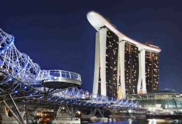 Việc mở rộng khu nghỉ dưỡng casino của Singapore sa lầy trong sự chậm trễ